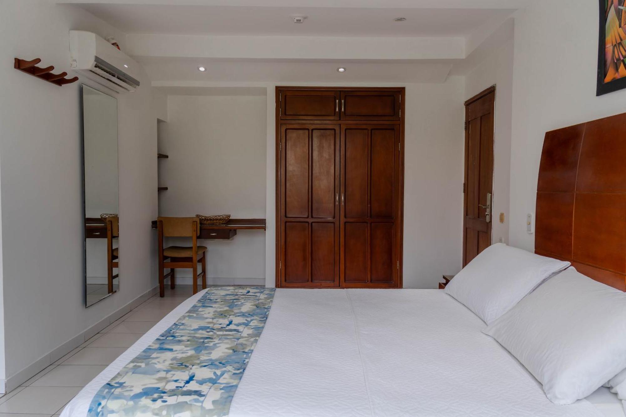 Hotel Coral Reef Cartagena エクステリア 写真